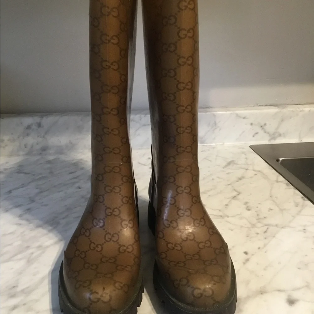 Authentic Gucci Brown Monogram Rain Boots for Women SZ 35
